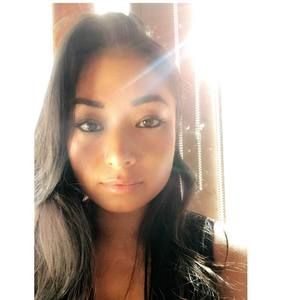 Meet your Posher, Christine